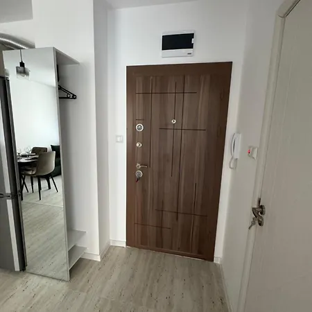 Luxury Seaside With Seaview Apartmán