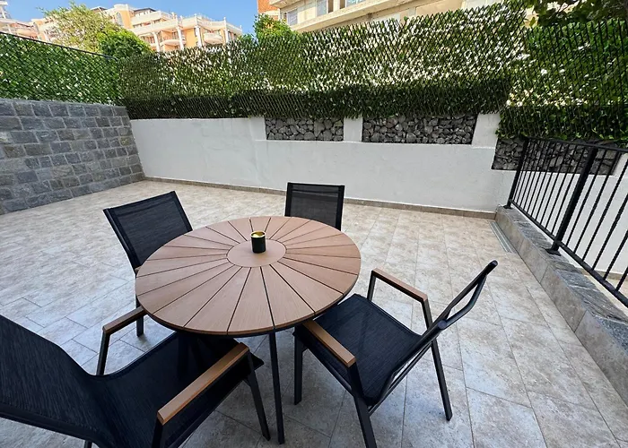 Luxury Seaside With Seaview Διαμέρισμα *